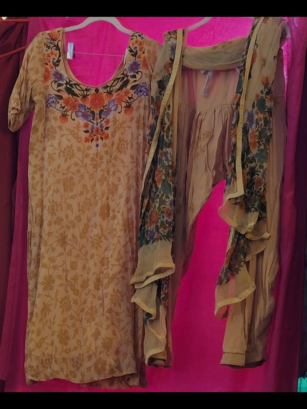 Salwar Kameez-Dress, Pants, Scarf
